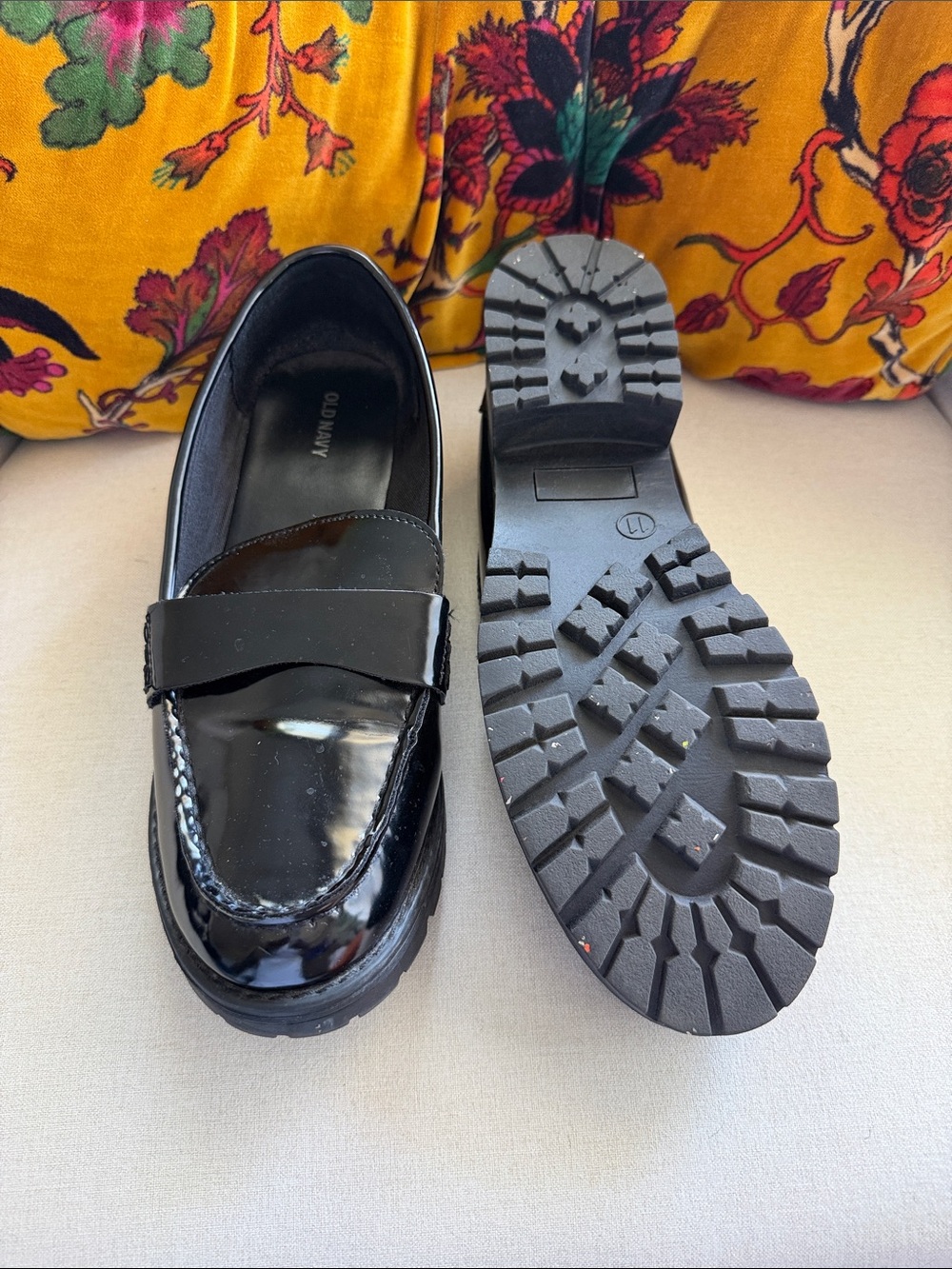 Old Navy Black Patent Leather Lug Sole Penny Loafers